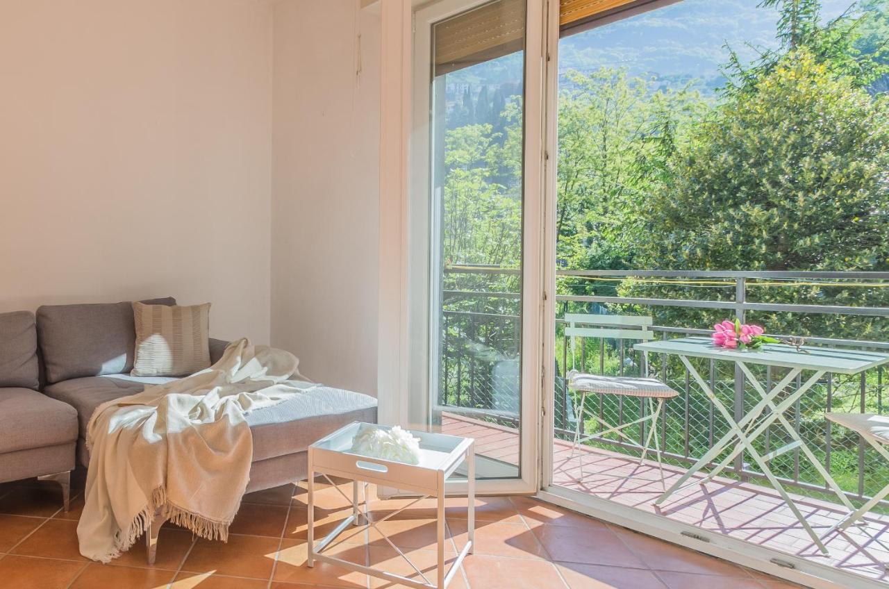 Casa Bobbie Apartamento Varenna Exterior foto